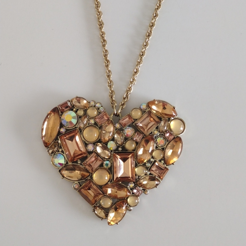 Betsey Johnson large heart necklace